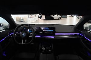 BMW 530 bild 10