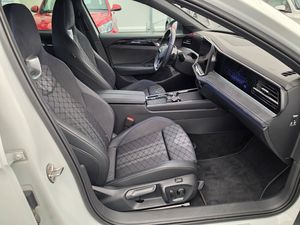Volkswagen Passat bild 15
