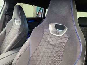 Volkswagen Passat bild 24