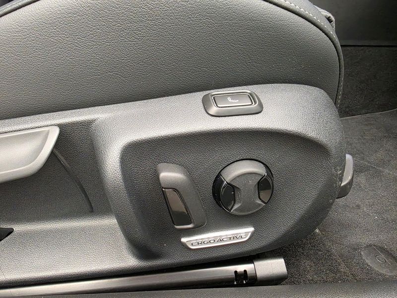 Volkswagen Passat bild 16