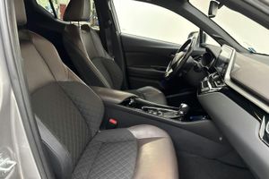 Toyota C-HR bild 9
