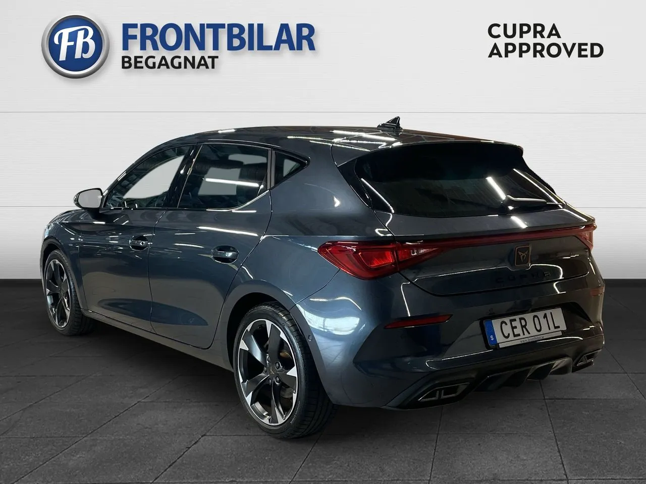 Vehicle image 7