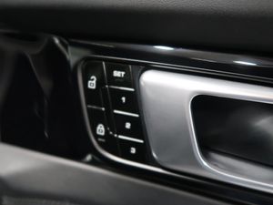 Porsche Panamera bild 20