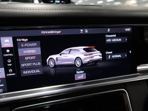 Porsche Panamera bild 25