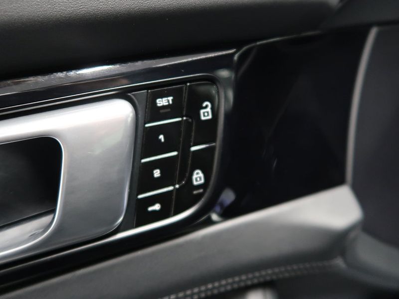 Porsche Panamera bild 16
