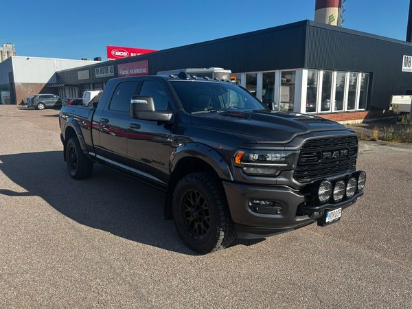RAM 2500 Mega Cab LIMITED 6,7 Cummins - 2023