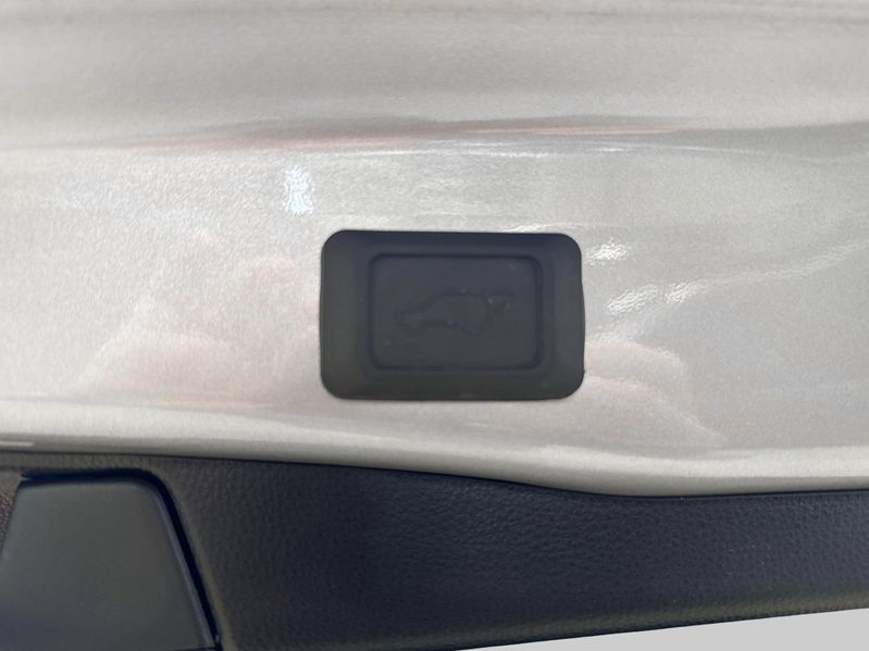 Suzuki Across bild 16