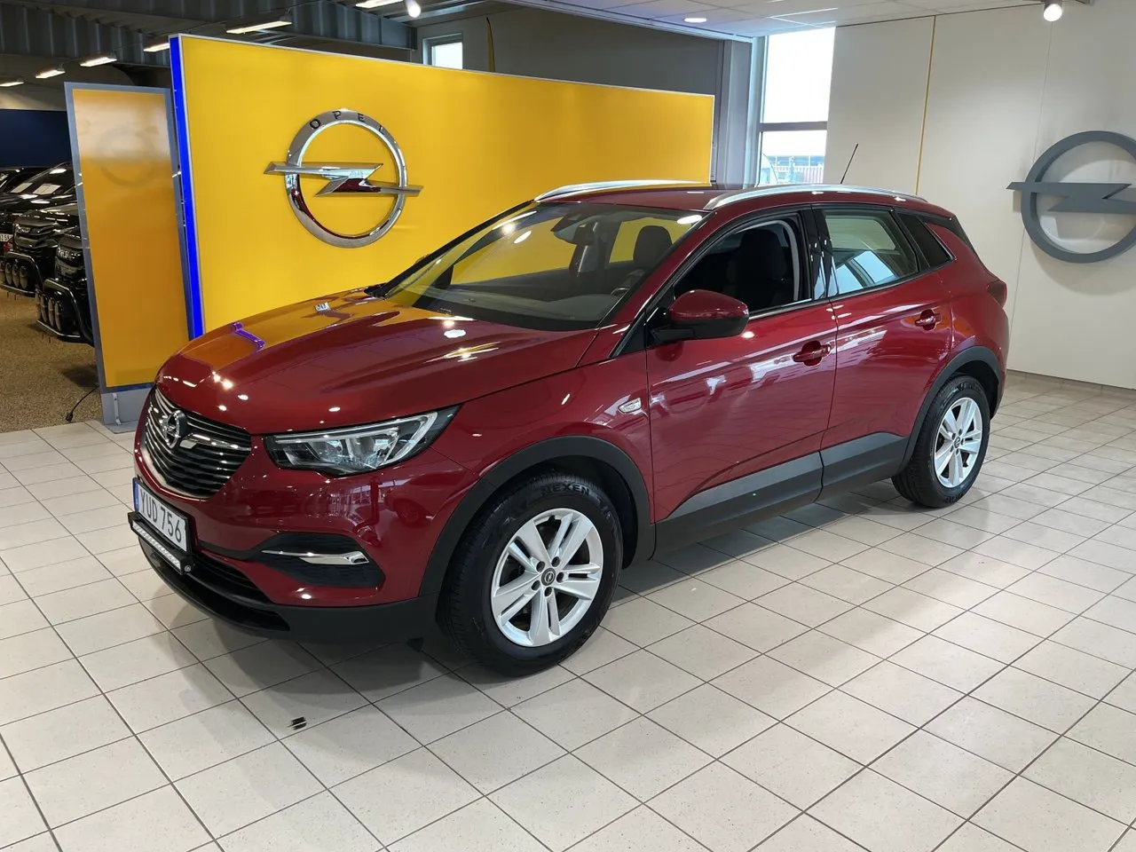 Vehicle image 2