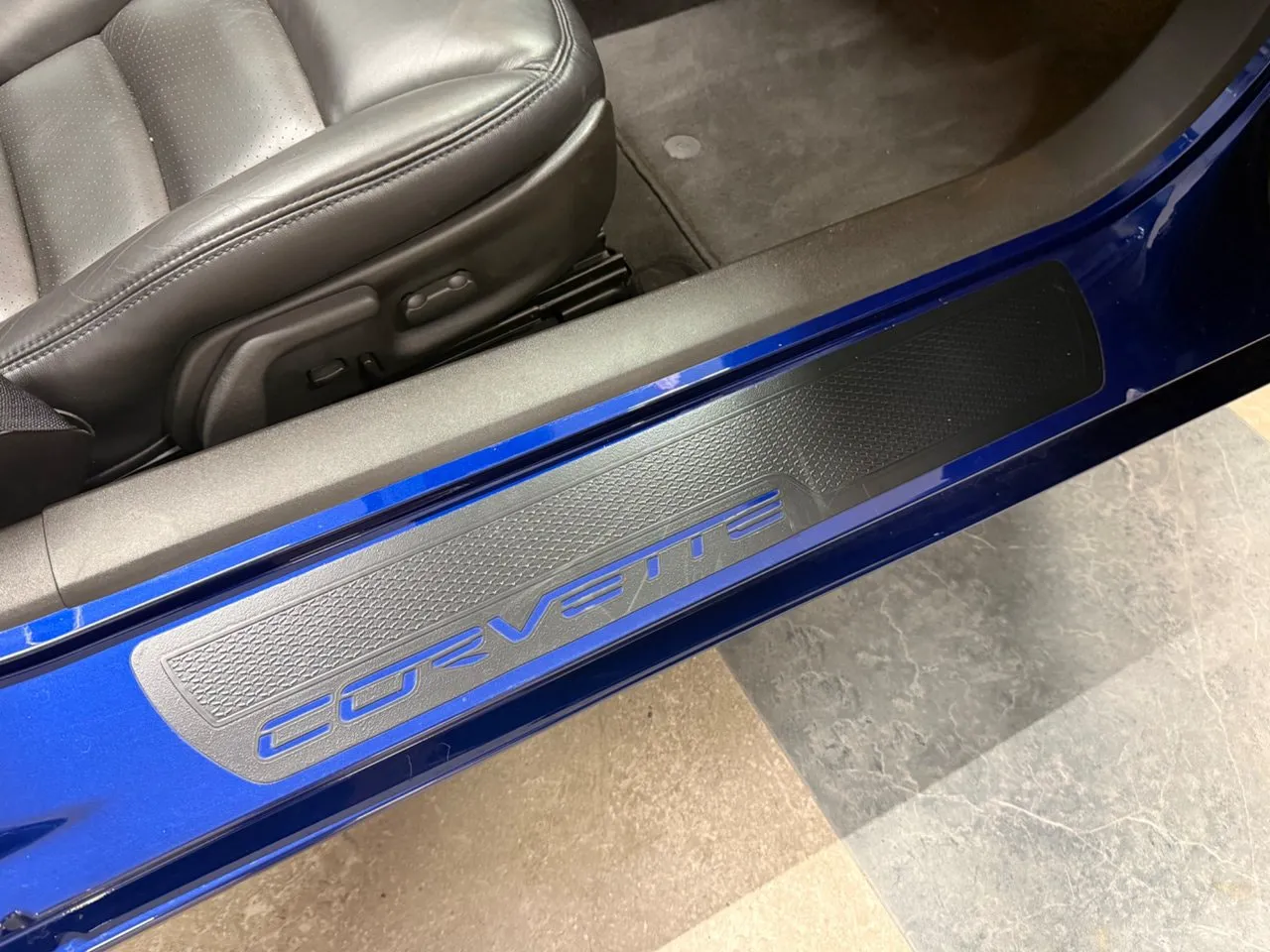 Vehicle image 27