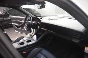 Porsche Taycan bild 12