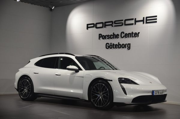 Porsche Taycan Sport Turismo / VAT / Leasebar - 2022