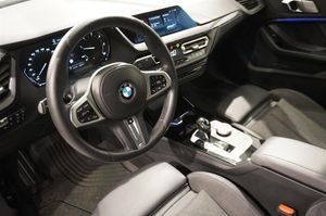 BMW 218 bild 8