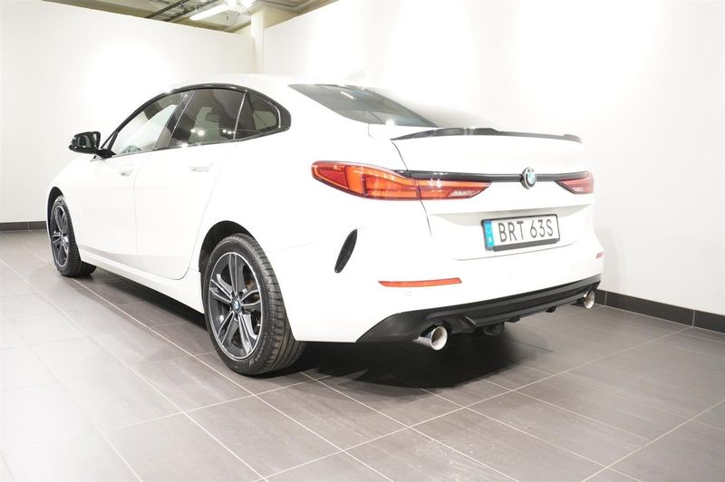 BMW 218 bild 6