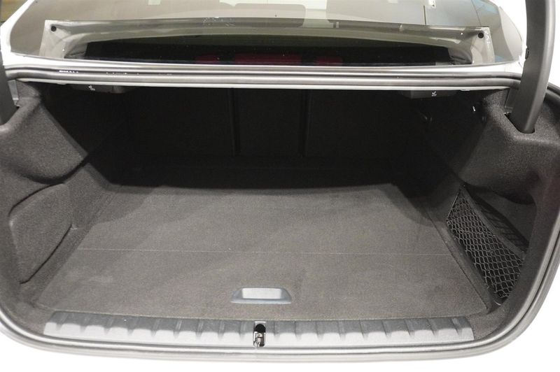 BMW 218 bild 12