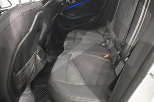 BMW 218 bild 10