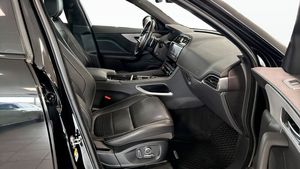 Jaguar F-Pace bild 3