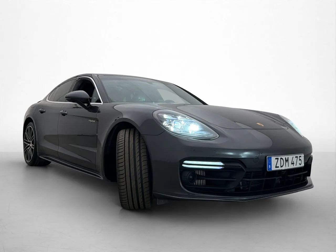 Vehicle image 9