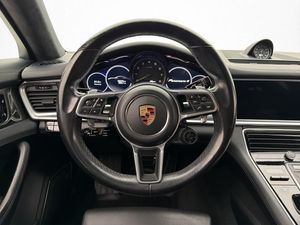 Porsche Panamera bild 18