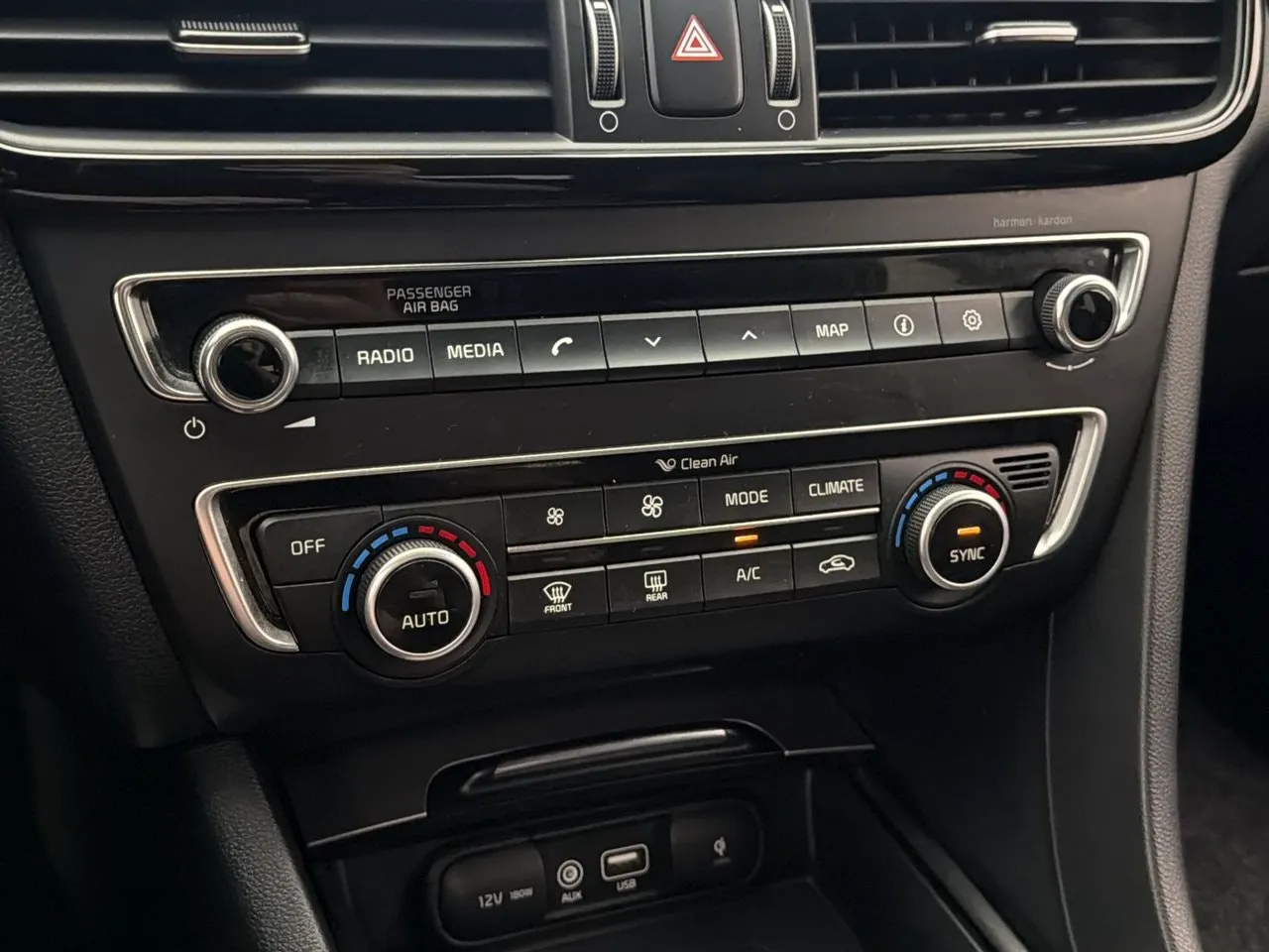 Vehicle image 29