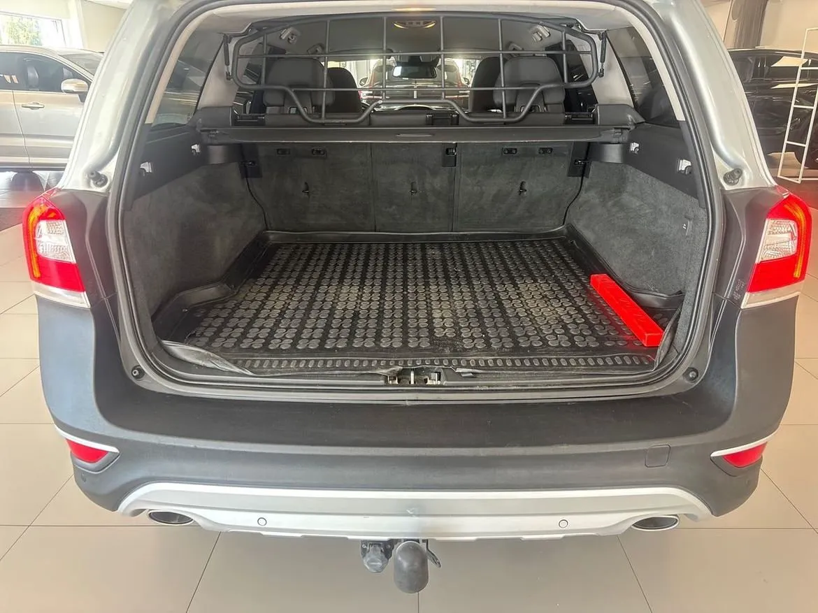 Vehicle image 22