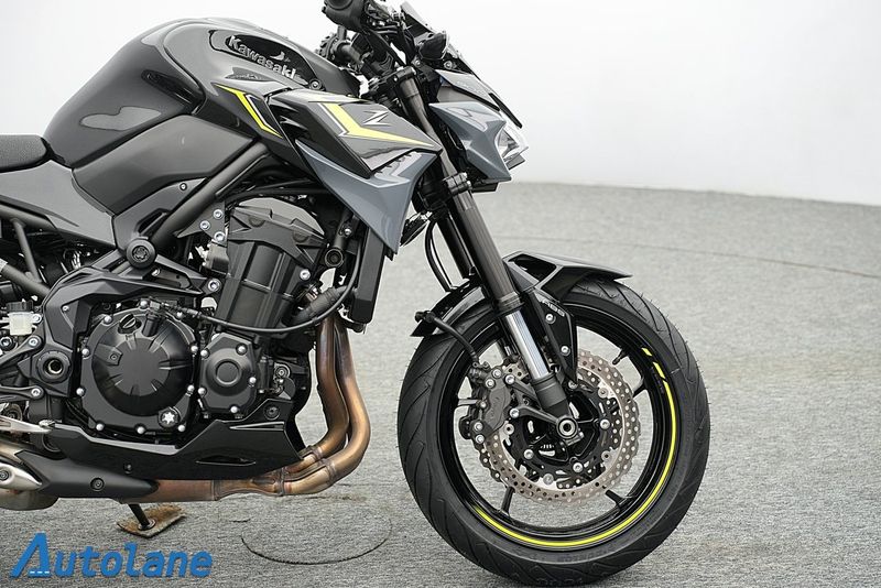 Kawasaki Z bild 12