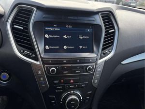 Hyundai Grand Santa Fe bild 14
