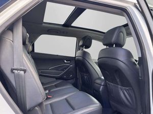 Hyundai Grand Santa Fe bild 22