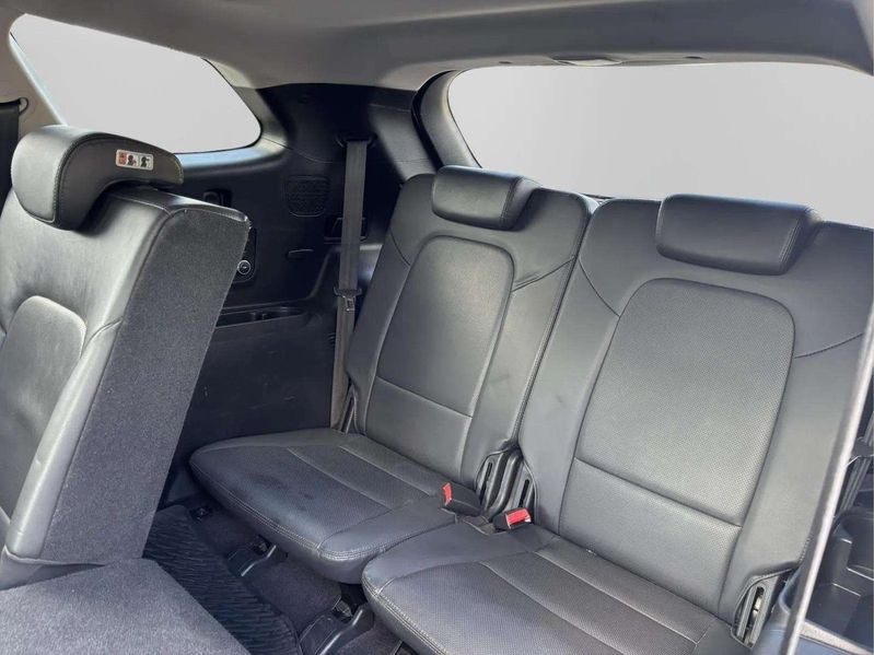 Hyundai Grand Santa Fe bild 20