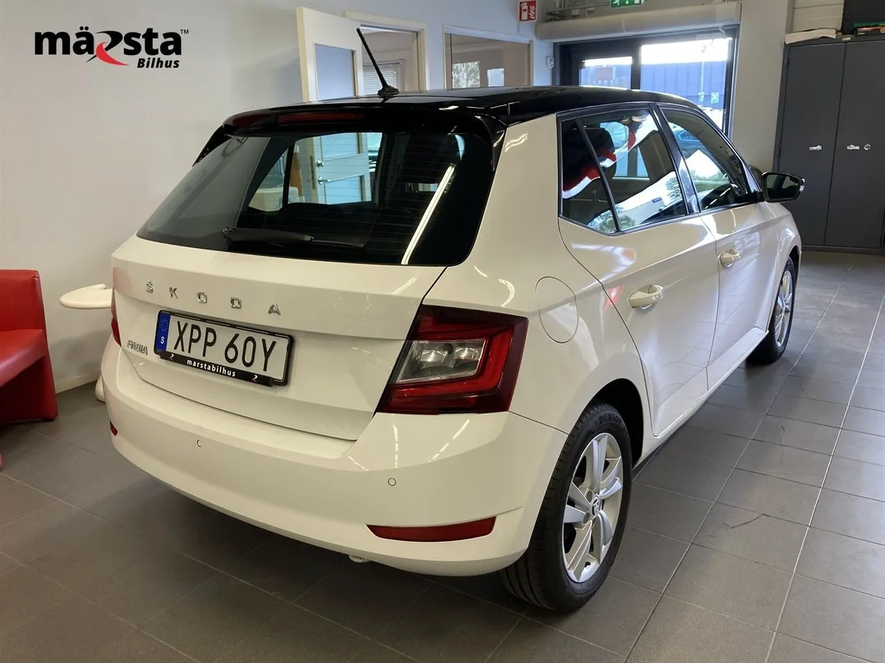 Vehicle image 2