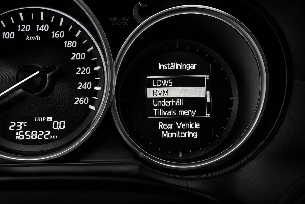 Vehicle image 23