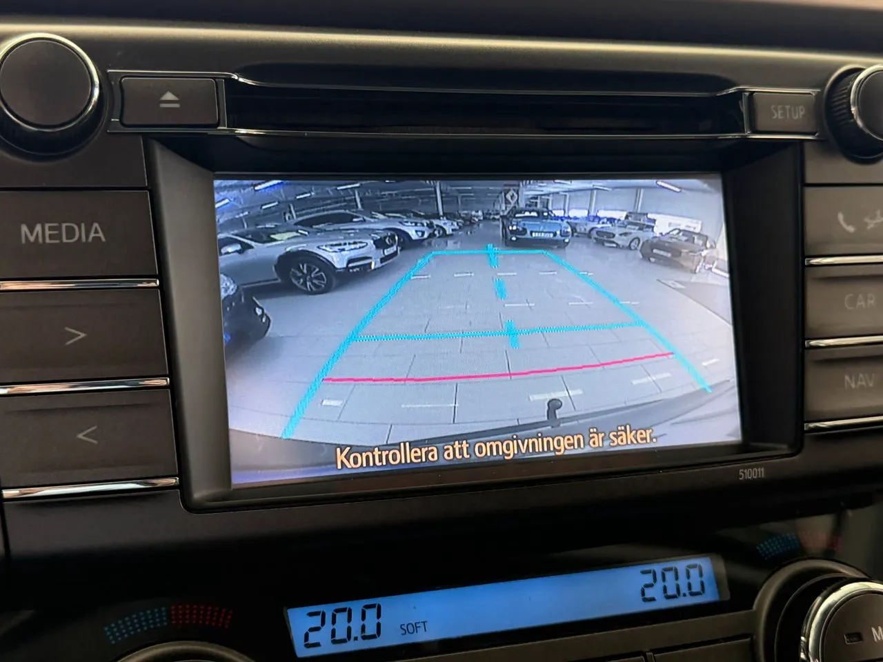 Vehicle image 24