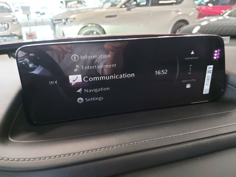 Mazda CX-30 bild 15