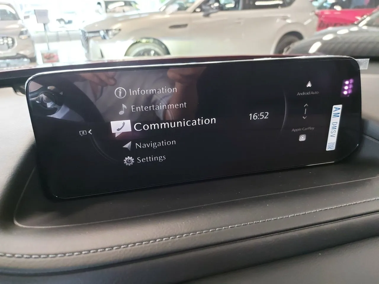 Vehicle image 14