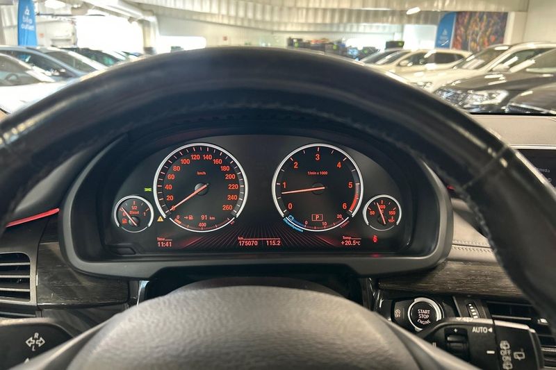 BMW X5 bild 17