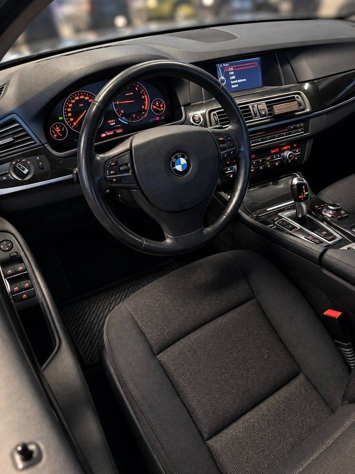 BMW 520 bild 9