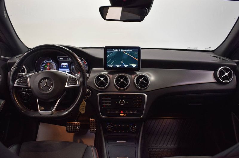 Mercedes GLA200 bild 8