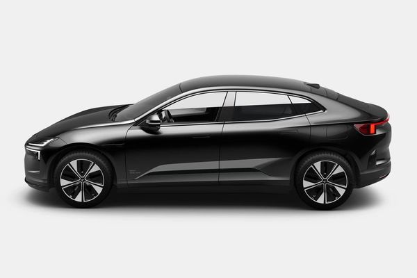 Polestar 4 LRDM Pilot privatleasing från 7295 kr / månad - 2027