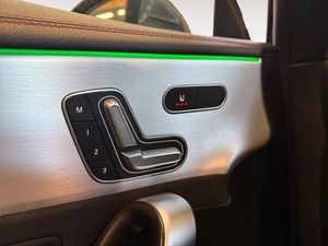 Mercedes CLA250 bild 24