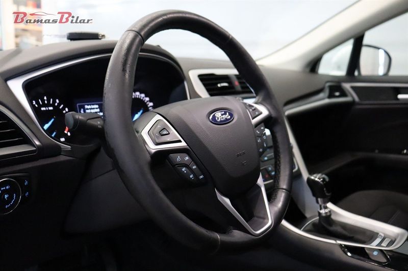 Ford Mondeo bild 9