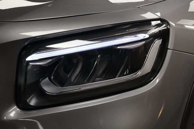 Mercedes GLB220 bild 8