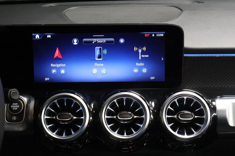 Mercedes GLB220 bild 22