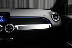 Mercedes GLB220 bild 25