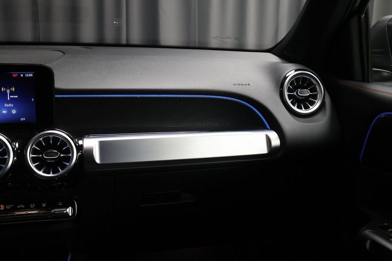 Mercedes GLB220 bild 25