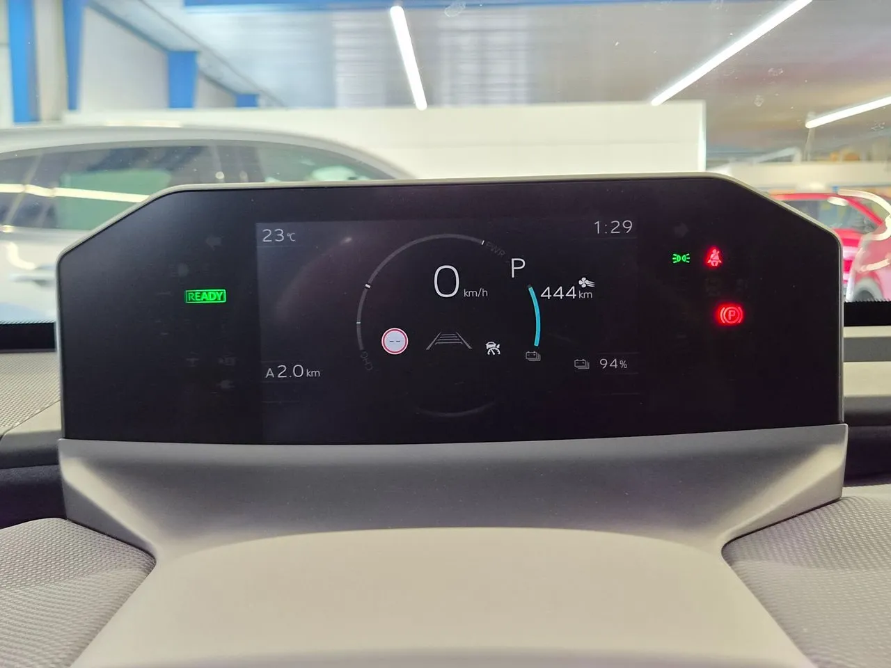 Vehicle image 9
