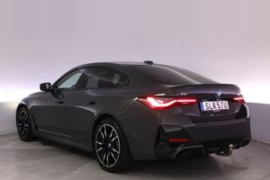 BMW i4 bild 4