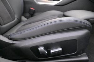 BMW i4 bild 16