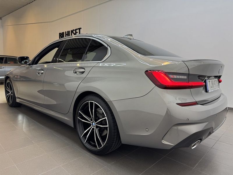 BMW 320 bild 4