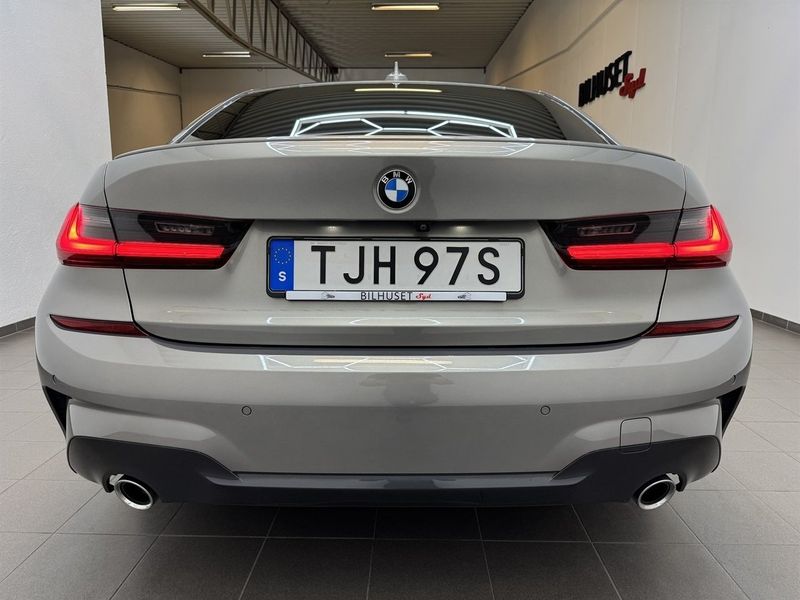 BMW 320 bild 6
