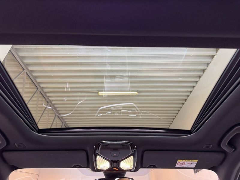 BMW 320 bild 12