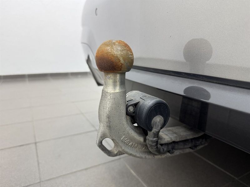 BMW 320 bild 7